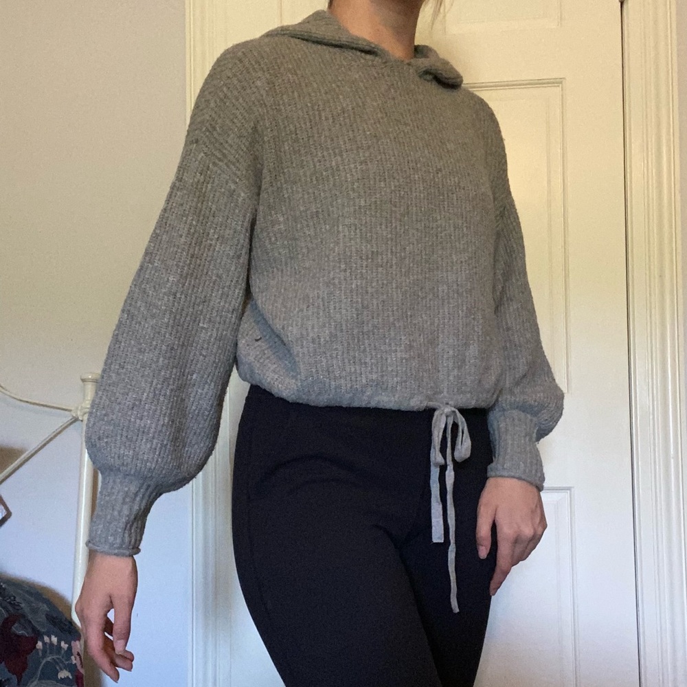 Cropped sweater